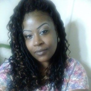 Meet your Posher, Latasha